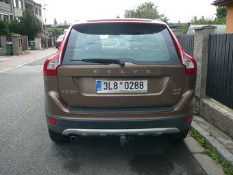 Volvo XC60 - 2