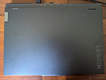 Lenovo Legion Pro 7 16IRX8H 16 - 2