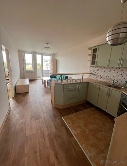 Pronájem bytu 2+kk/B 50m², ul. Bechlínská, Praha 9 - Letňany - 2