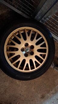 Zlatá ALU kola R16 Škoda Octavia 1 Style 5x100 + Pneu - 2