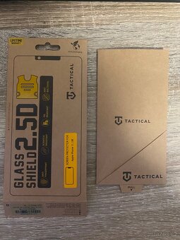 Ochranné sklo IPhone 11 / XR - 2