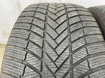 285/45R20 zimní pneu Bridgestone Blizzak LM005 5,5mm - 2