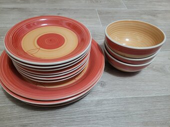 Nová sada nádobí s lístečky,Kouzlo domova - 2