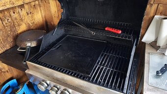 Venkovní kuchyňka s grilem - 2