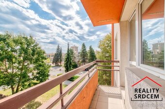 Prodej bytu 2+1, 63 m2, šatna + balkon, Masarykova třída, Or - 2