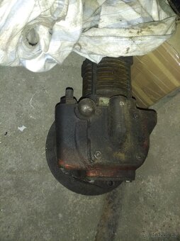 Kompresor Zetor 25 - 2