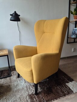 Žlutý ušák s taburetem Next - 2