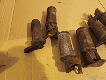 Stupačky Jawa, ČZ - 2