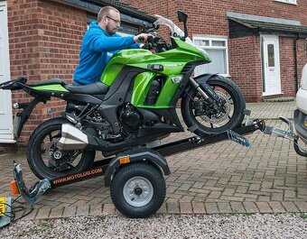 Přívěsný vozík na motorku - 2