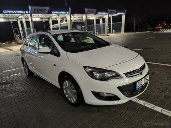 Opel Astra J 1.4 benzin - 2
