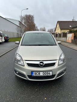 Opel Zafira 2.2 Direct, 7 míst  R.V 2007 - 2