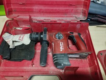 Aku vrtací kladivo HILTI - 2