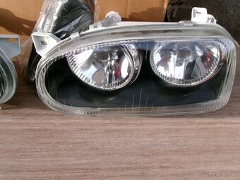 VW GOLF 3 - přední čirá černá světla H7 a H7 - 2