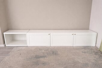 Ikea besta tv stolek - 2