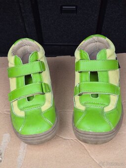 Dětské boty z kůže vel. 34 - 2