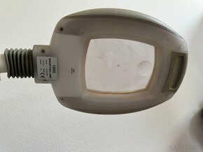 Kosmetická LED lampa s lupou 1005 - 2