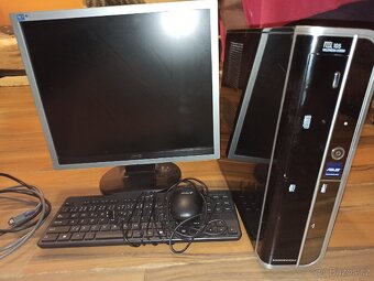Počítač s monitorem AOC - 2