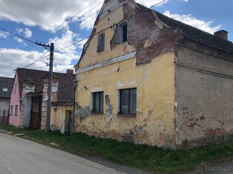 Prodám menší zemědělskou usedlost 3 km od Domažlic - 2