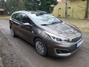 Kia Ceed 1.6 benzín rok výroby 2017 - 2