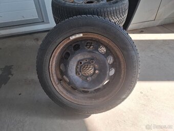 Prodám zimní sadu kol, BMW řady 1, 5x120 R16 - 2