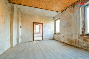 Prodej rodinného domu, 340 m², Plesná, ul. Farní - 2