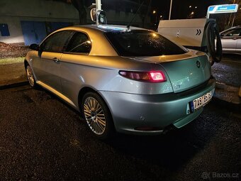 Alfa Romeo GT 1.9 JTD 2007, Blu Collezione - 2