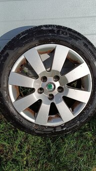 Alu kola ŠKODA, 5x112 7jx16 et37, pneu 205/55/16 - 2