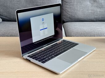Apple MacBook Pro 13" - 16GB RAM - 100% STAV NOVÉHO KUSU - 2