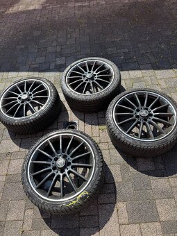 MERCEDES CLA AMG 5x112 R18 ET52+ZIMNÍ 225/40R18 - 2