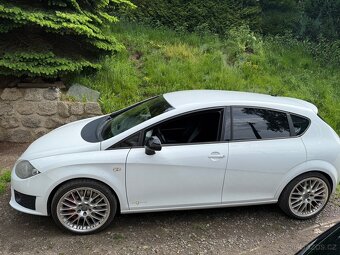 Seat Leon Cupra R - 2