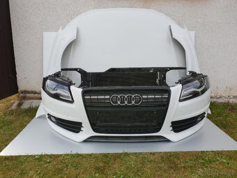 AUDI A4 B8 8K - přední část vozu včetně palubovky,airbagu - 2