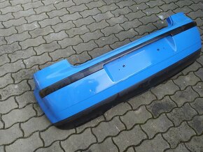 VW Polo 9N1 - Zadní Nárazník v barvě LA5F - 2