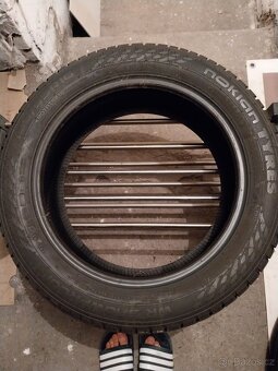 Zimní pneumatiky 195/55 R16 Nokian - 2
