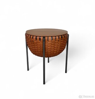 Luxusní designový stolek Cestlavie Poltrona Frau - 2