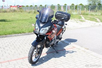 Suzuki DL 650 V-Strom - 2