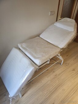 Kosmetické a masážní křeslo - 2