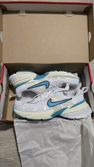 Nike v2k run  39eu - 2