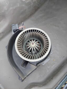 Škoda Fabia I ventilátor topení - 2