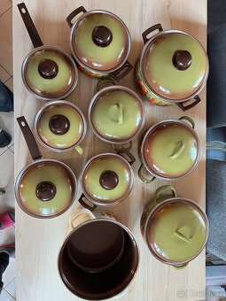 Smaltované hrnce - retro - 2