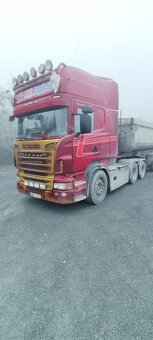 Scania R560 + sklapeci naves Schmitz - 2