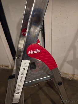 Prodám hliníkové štafličky, stolek. - 2