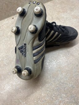 Kopačky Adidas se šroubovacími kolíky 28 - 2