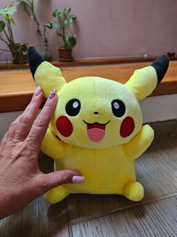 Plyšový Pokémon Pikachu - 2