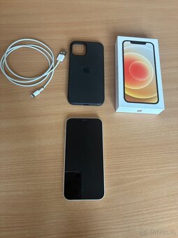 iPhone 12 (64 GB) Bílý - 2