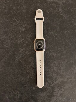 Apple Watch Series 5 40mm - 2