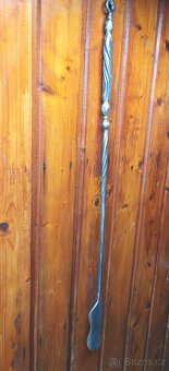 Kovaná lžička na boty (obuvák) - 2