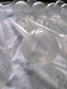 zavlažovací baňky - 2