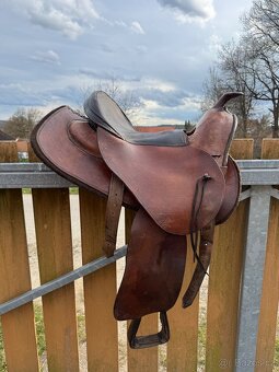 Westernové sedlo - 2