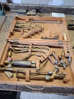 Hořáky a manometry na Autogen - 2