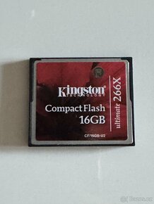CF karty 16GB (Transcend, Kingston) - 2